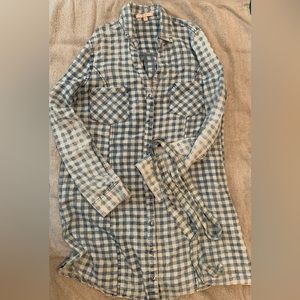 Skies are Blue Checked Shirt Dress. Size M. 100% cotton.